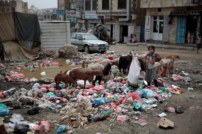 Yemen's civil war turns country into cholera breeding ground | iNFOnews.ca