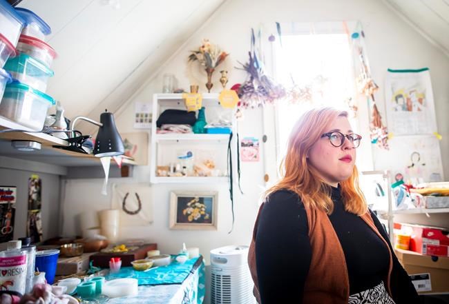 Ontario artist accuses Urban Outfitters of stealing whimsical designs | iNFOnews.ca CP450065167