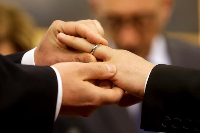 Vatican cardinals defend gay union blessing ban amid dissent | iNFOnews.ca Vatican cardinals defend gay union blessing ban amid dissent | iNFOnews.ca