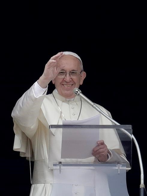 Pope prays for peace in Central African Republic | iNFOnews.ca Pope prays for peace in Central African Republic | iNFOnews.ca