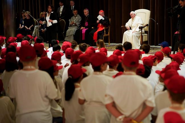 Pope to oil execs: Energy needs mustn't destroy civilization | iNFOnews.ca Pope to oil execs: Energy needs mustn't destroy civilization | iNFOnews.ca