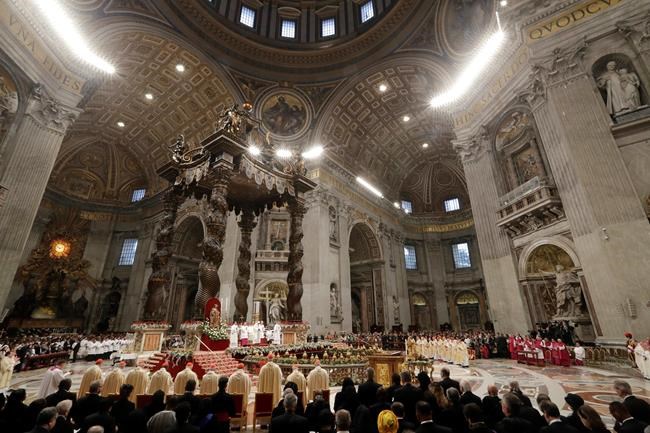Pope on 2018: forget life's useless baggage, work for peace | iNFOnews.ca Pope on 2018: forget life's useless baggage, work for peace | iNFOnews.ca