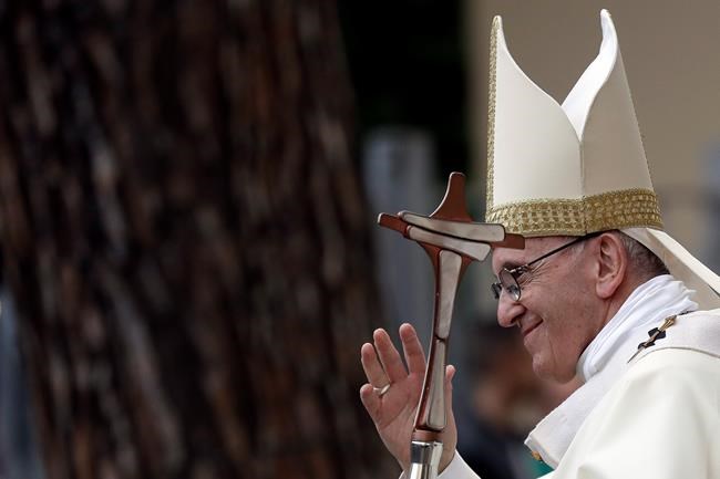 Pope assigns Vatican office to promote women's participation | iNFOnews.ca CP2027517169