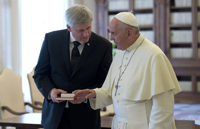 Harper gets 10-minute papal visit, focuses on Ukraine not residential schools | iNFOnews.ca CP33437377