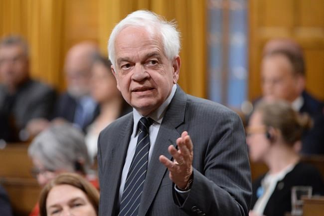 Politics running up against policy as Liberals mull Mexican visa lift | iNFOnews.ca