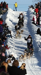 Injured Iditarod musher flown to Anchorage hospital after harrowing ordeal | iNFOnews.ca Injured Iditarod musher flown to Anchorage hospital after harrowing ordeal | iNFOnews.ca