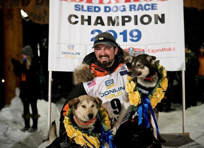 Iditarod champion given a hero's welcome in Alaska hometown | iNFOnews.ca