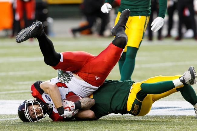 Mike Reilly tosses three touchdowns, Eskimos beat Stampeders 29-20 | iNFOnews.ca