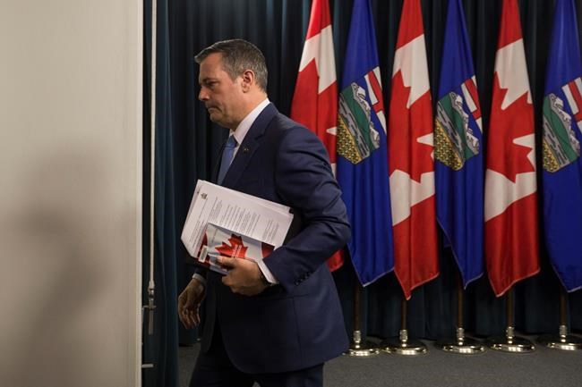 Trudeau must keep promise to support the West, Kenney and Moe say | iNFOnews.ca