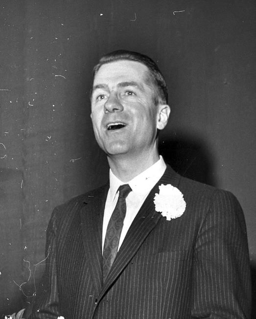 Ex-Alaska official, son of legendary broadcaster, dies at 92 | iNFOnews.ca