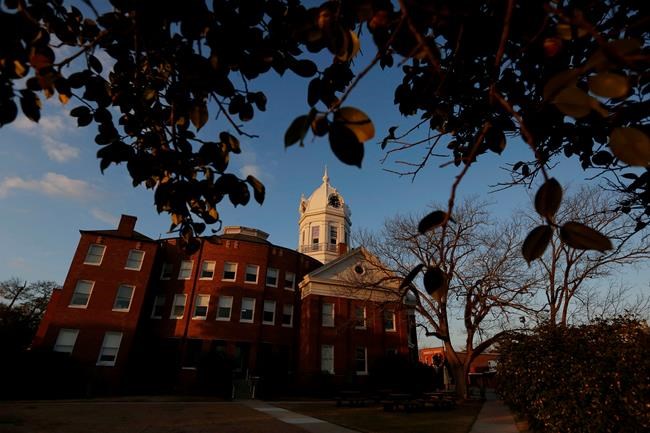 Alabama town expanding Harper Lee attractions | iNFOnews.ca CP1141735737