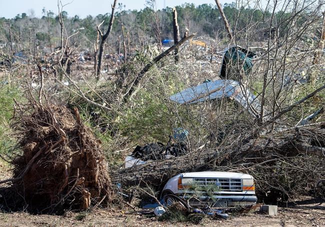 Gov sees Alabama tornado rubble as residents seek to recover | iNFOnews.ca