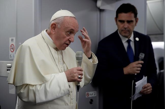 Pope reaffirms priest celibacy but makes case for exception | iNFOnews.ca Pope reaffirms priest celibacy but makes case for exception | iNFOnews.ca