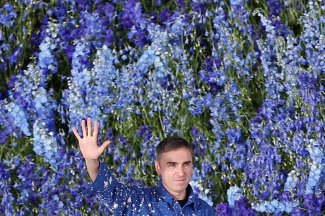 Raf Simons joining Prada in full creative collaboration | iNFOnews.ca Raf Simons joining Prada in full creative collaboration | iNFOnews.ca