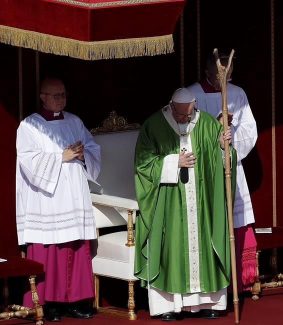 Pope opens youth meeting as sex abuse survivors stage sit-in | iNFOnews.ca