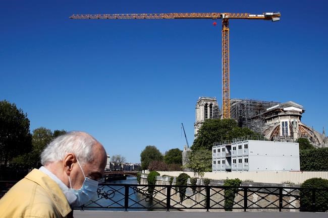Restorers remove dangerous Notre Dame cathedral scaffolding | iNFOnews.ca