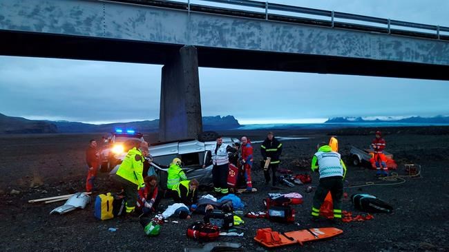 3 British tourists die in Iceland crash, 4 severely hurt | iNFOnews.ca