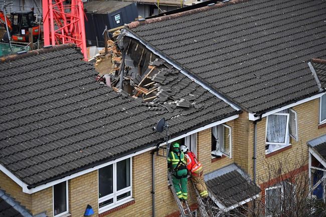 Crane collapses in east London, killing 1, injuring 4 | iNFOnews.ca Crane collapses in east London, killing 1, injuring 4 | iNFOnews.ca