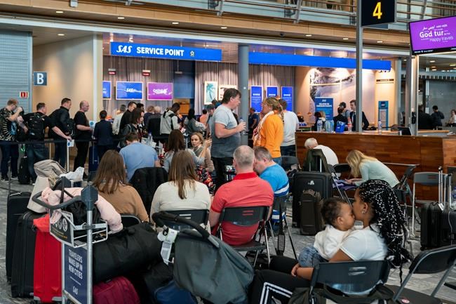 Strikes grounds hundreds more Scandinavian Airlines flights | iNFOnews.ca Strikes grounds hundreds more Scandinavian Airlines flights | iNFOnews.ca