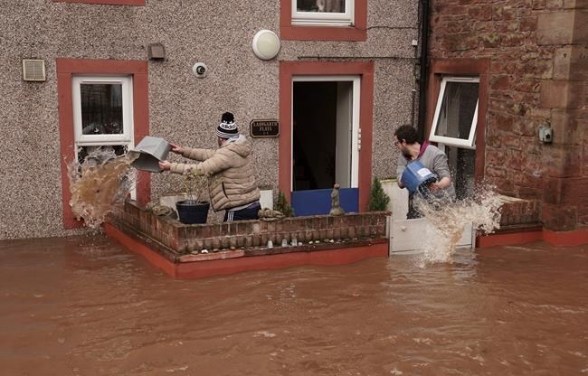 Hurricane-force winds pound UK and Europe, upend travel | iNFOnews.ca