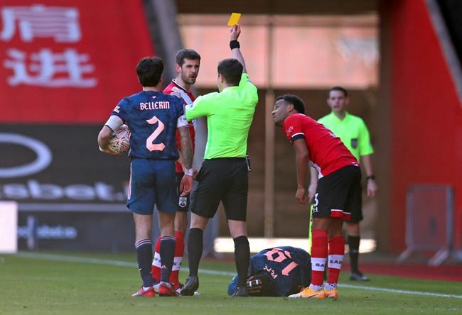 Own goal eliminates FA Cup holder Arsenal at Southampton | iNFOnews.ca CP217553479