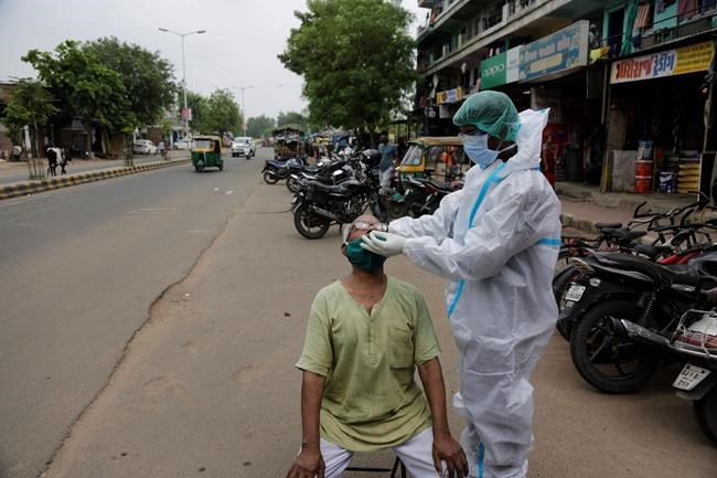 Asia Today: Amid new surge, India tests potential drug | iNFOnews.ca CP239302377