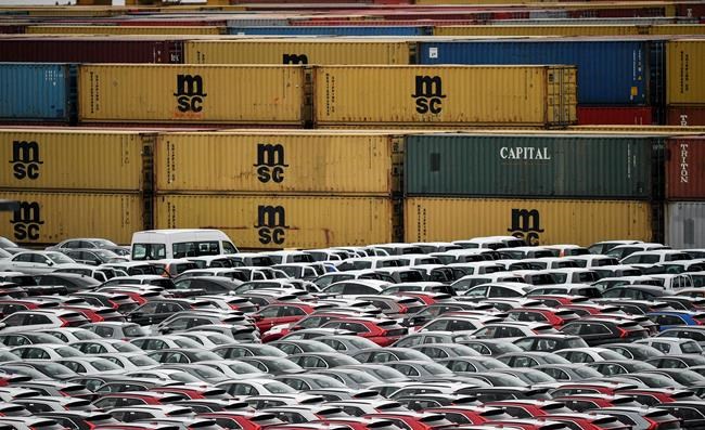 Trump lifts tariffs on Mexico, Canada, delays auto tariffs | iNFOnews.ca Trump lifts tariffs on Mexico, Canada, delays auto tariffs | iNFOnews.ca