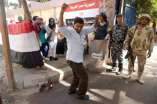 Egyptians wrap up voting, with all eyes on turnout | iNFOnews.ca Egyptians wrap up voting, with all eyes on turnout | iNFOnews.ca
