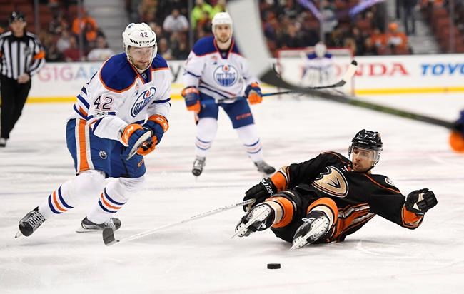 Draisaitl, Talbot lead surging Oilers' 4-0 rout of Ducks | iNFOnews.ca Draisaitl, Talbot lead surging Oilers' 4-0 rout of Ducks | iNFOnews.ca
