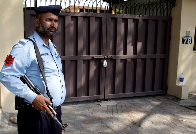 Pakistan orders 18 international aid groups closed | iNFOnews.ca