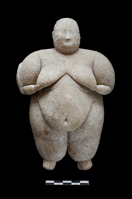 8,000-year-old female figurine uncovered in central Turkey | iNFOnews.ca