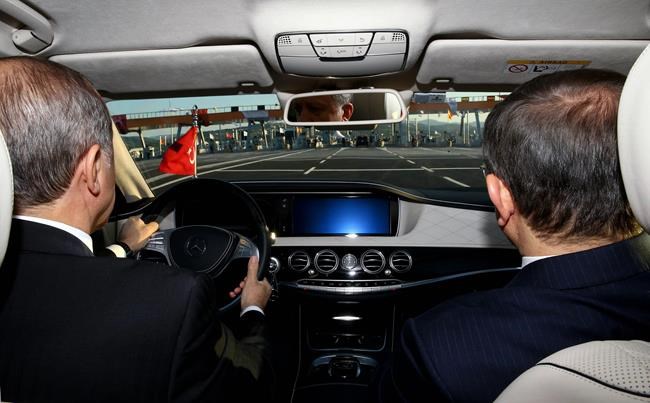 Tensions surface between Turkish president, prime minister | iNFOnews.ca