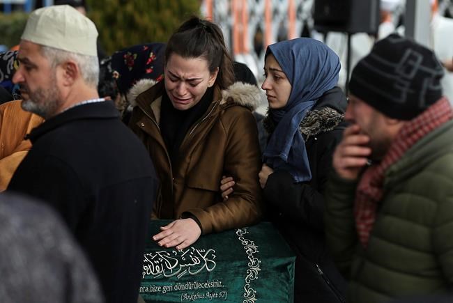 Death toll at Istanbul building collapse reaches 21 | iNFOnews.ca