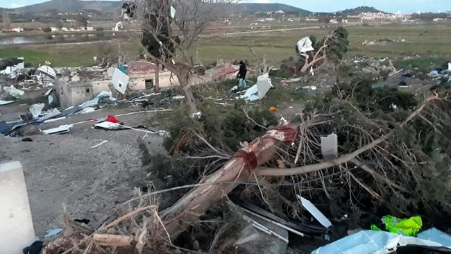 Tornado hits Turkish town, injuring 16 people | iNFOnews.ca