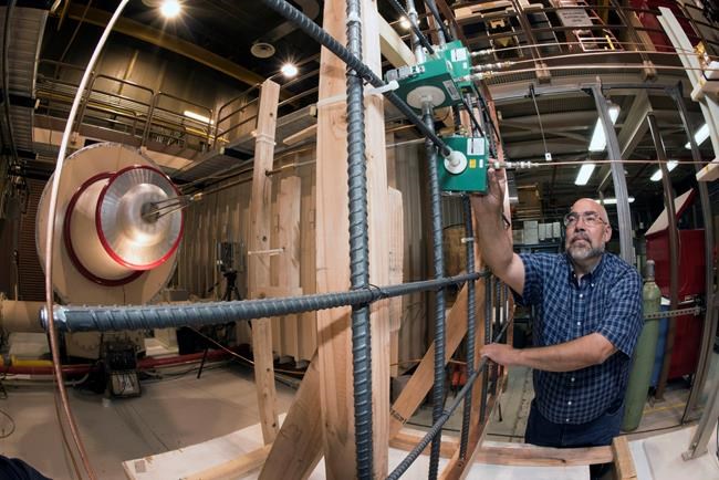 Researchers with Sandia Labs study lightning's effects | iNFOnews.ca Researchers with Sandia Labs study lightning's effects | iNFOnews.ca