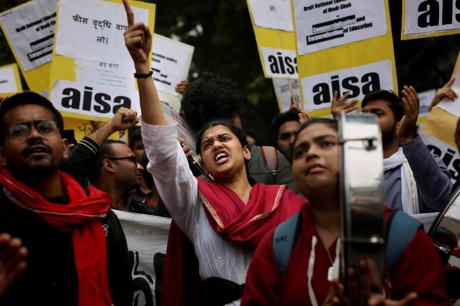 Indian students protest increased housing fees at university | iNFOnews.ca Indian students protest increased housing fees at university | iNFOnews.ca
