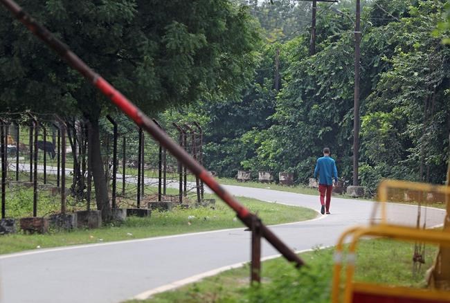 Families struggle to meet Kashmiris lodged in Indian jail | iNFOnews.ca Families struggle to meet Kashmiris lodged in Indian jail | iNFOnews.ca