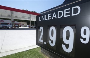 Low prices, weak job market could open door to more Fed action to boost economy | iNFOnews.ca CP18800366