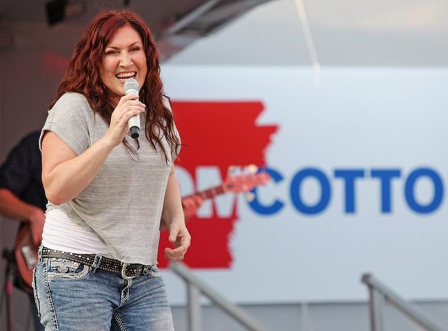 Country singer Jo Dee Messina announces cancer diagnosis | iNFOnews.ca