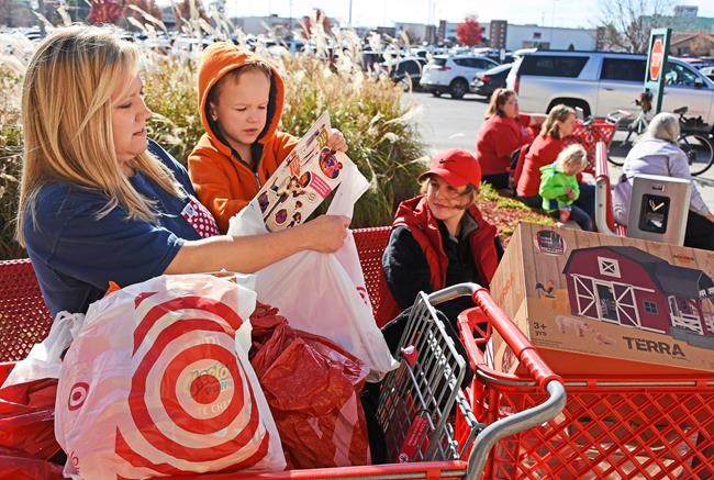 Consumers are ready to spend this holiday season - right? | iNFOnews.ca CP61000109
