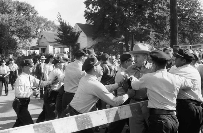 AP Was There: Mob protests Little Rock Central desegregation | iNFOnews.ca
