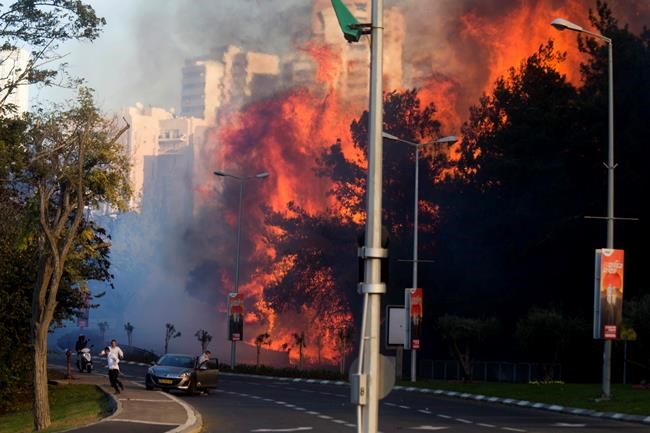 Wildfire blamed on 'terror' roars through Israeli city | iNFOnews.ca