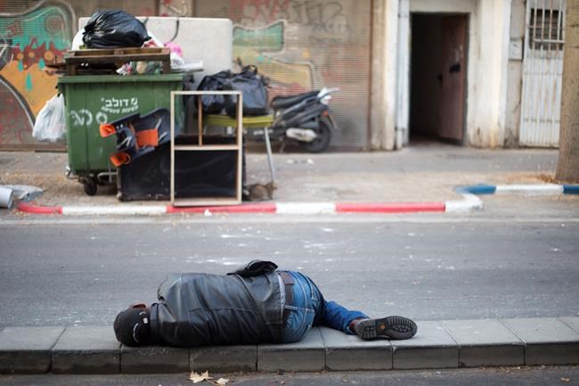 Israeli leader nixes UN deal to resettle African migrants | iNFOnews.ca Israeli leader nixes UN deal to resettle African migrants | iNFOnews.ca