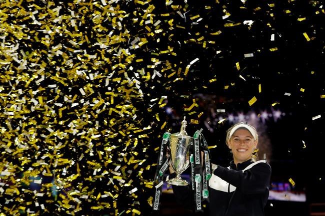 Love game: Tennis star Wozniacki engaged to hoopster Lee | iNFOnews.ca
