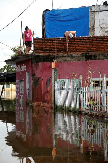 Flooding from torrential rains causes emergency in Paraguay | iNFOnews.ca Flooding from torrential rains causes emergency in Paraguay | iNFOnews.ca