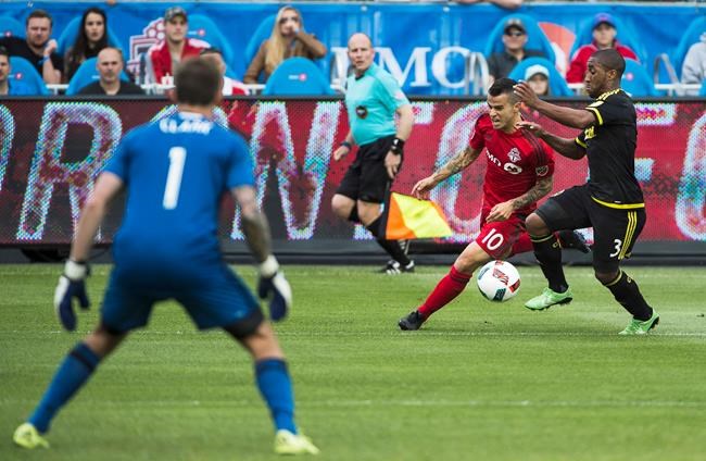 Clint Irwin earns fifth clean sheet for Toronto FC in 0-0 draw with Crew SC | iNFOnews.ca