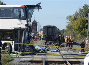 Safety board long urged new rail level-crossing regulations, safety assessments | iNFOnews.ca CP25042959