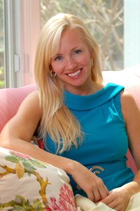 Ex-Ravens cheerleader, estranged wife of former energy company CEO charged with sex with teen | iNFOnews.ca