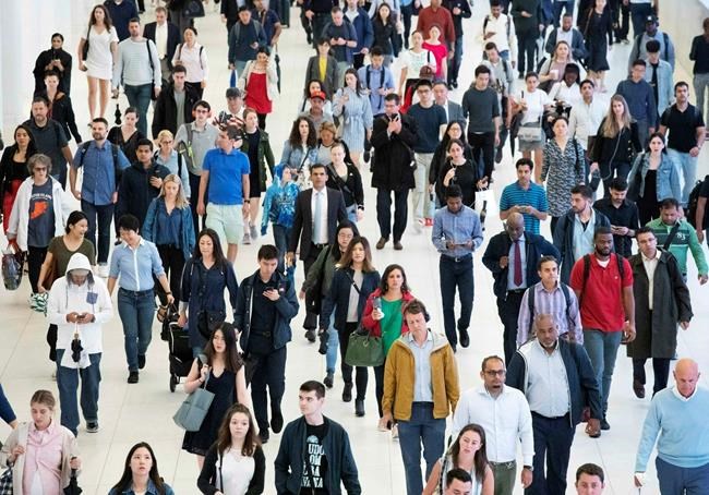 Census report: US population will get older, more diverse | iNFOnews.ca CP267641887