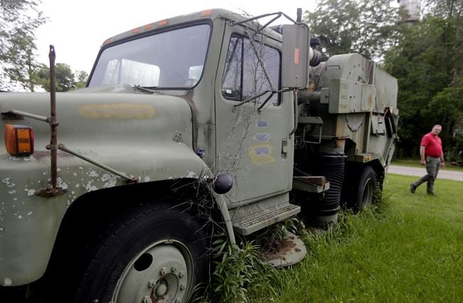 Police expect Trump to lift limits on surplus military gear | iNFOnews.ca CP353660617